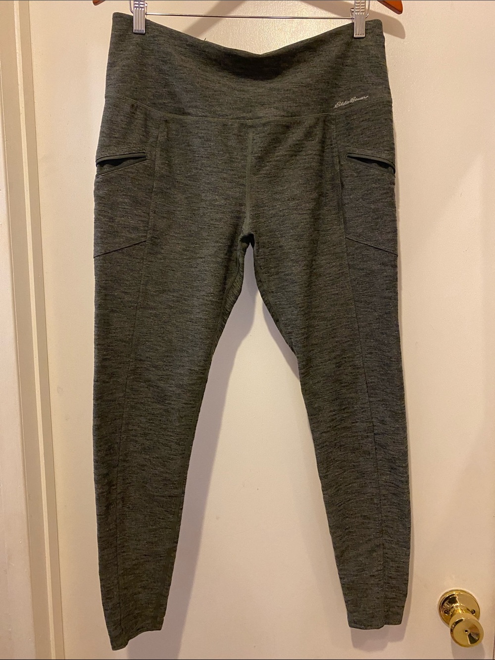 Eddie Bauer Girls' Dark Heather Charcoal Pocket Leggings